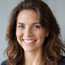 Ritratto di Sofia Gialli, donna sorridente